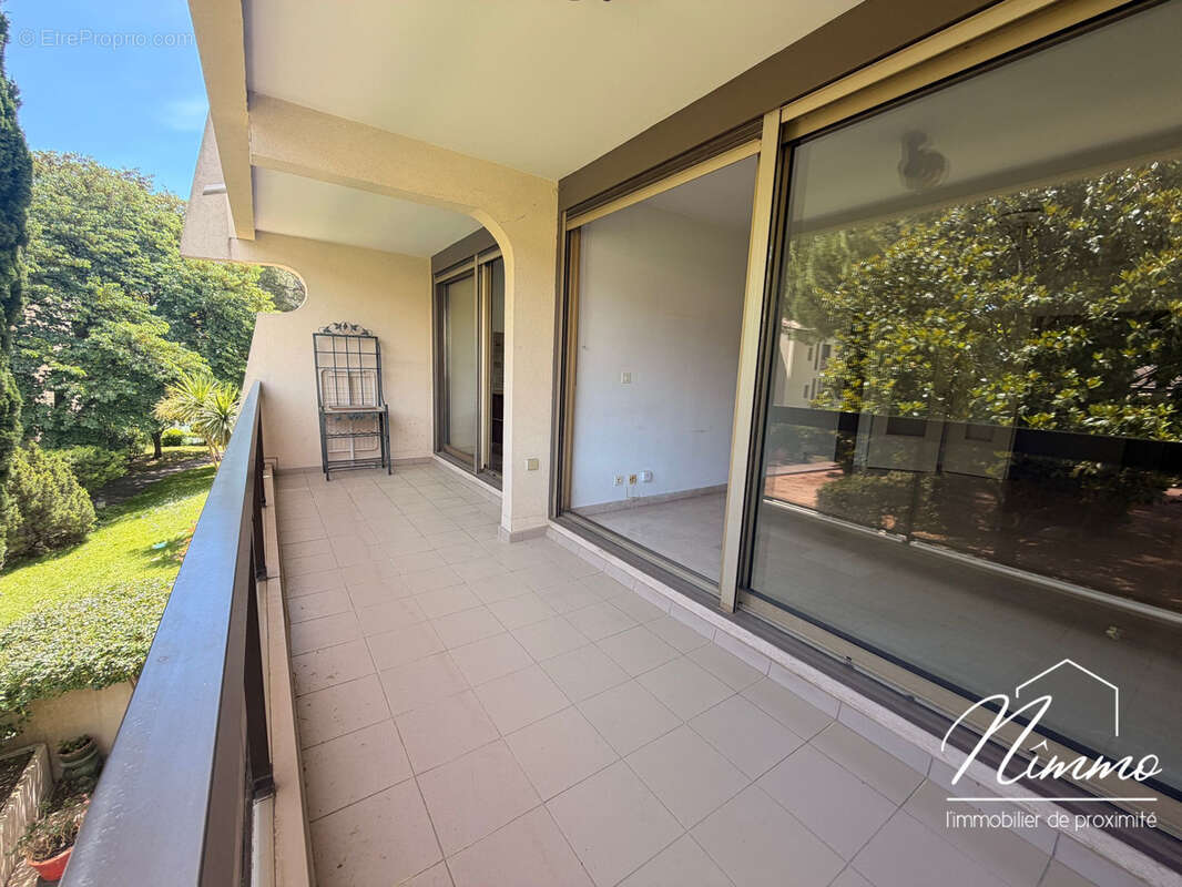 Appartement à NIMES