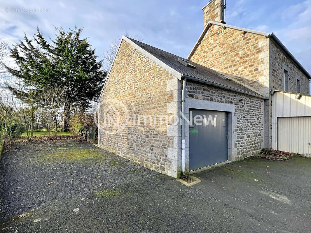 Maison / La Bloutiere/ avec garage et terrain. - photo 10