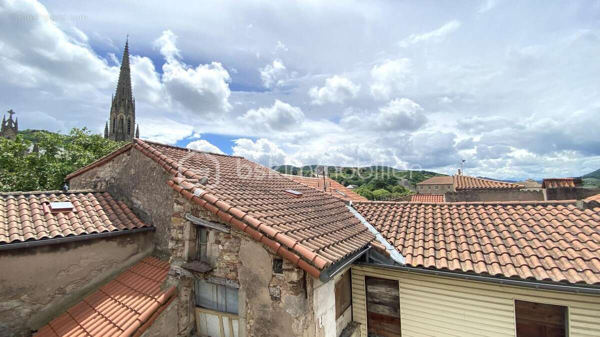 Appartement à SAINT-AFFRIQUE