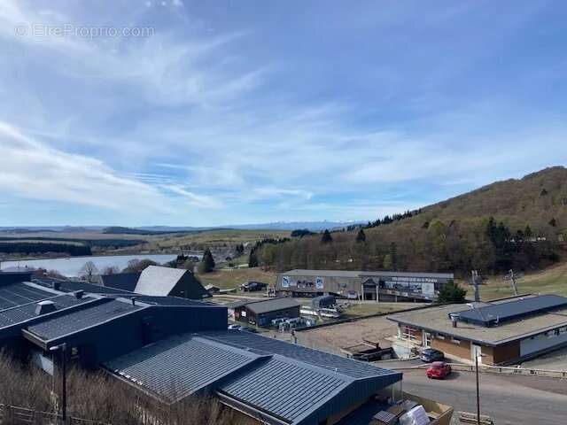 Appartement à BESSE-ET-SAINT-ANASTAISE