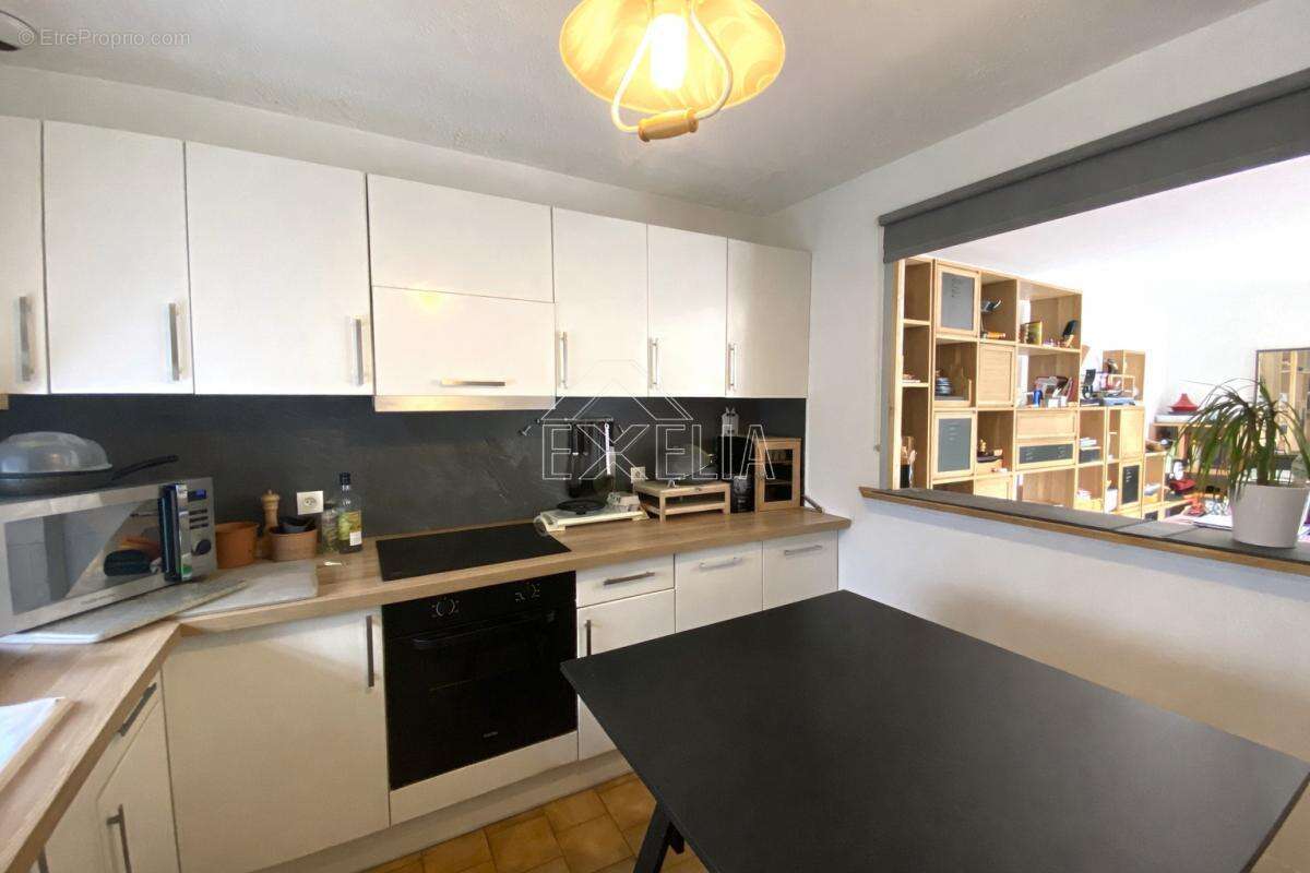 Maison à ROSNY-SUR-SEINE