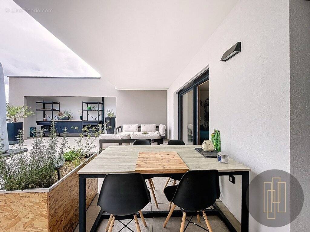 Appartement à SAINT-CYR-AU-MONT-D&#039;OR