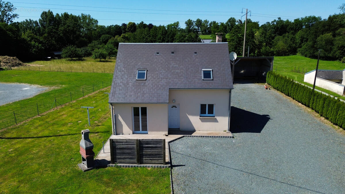 Maison à QUETTREVILLE-SUR-SIENNE