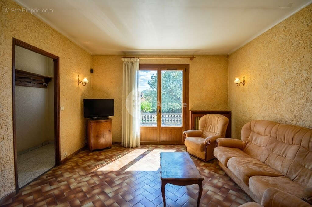 Maison à MOUGINS
