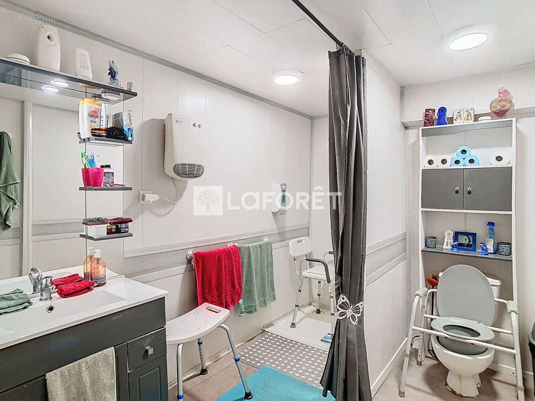 Maison à CIVRAC-DE-BLAYE