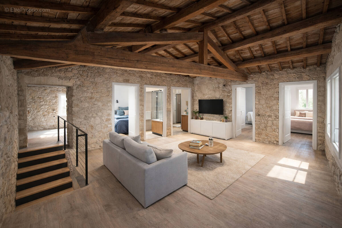 Maison à SOUCIEU-EN-JARREST