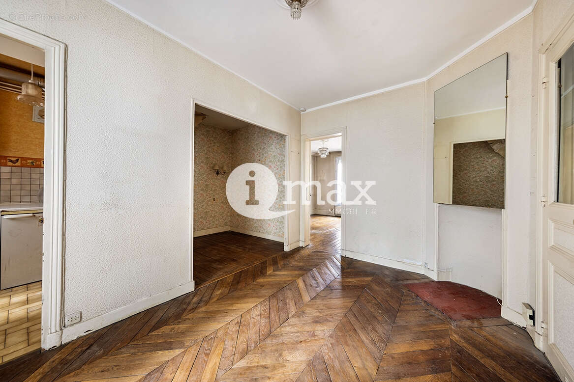 Appartement à LEVALLOIS-PERRET