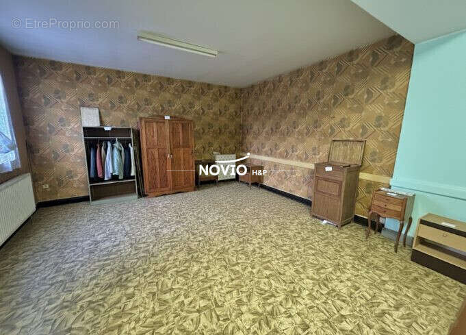 Maison 153 m² à Chatellerault  - photo 4