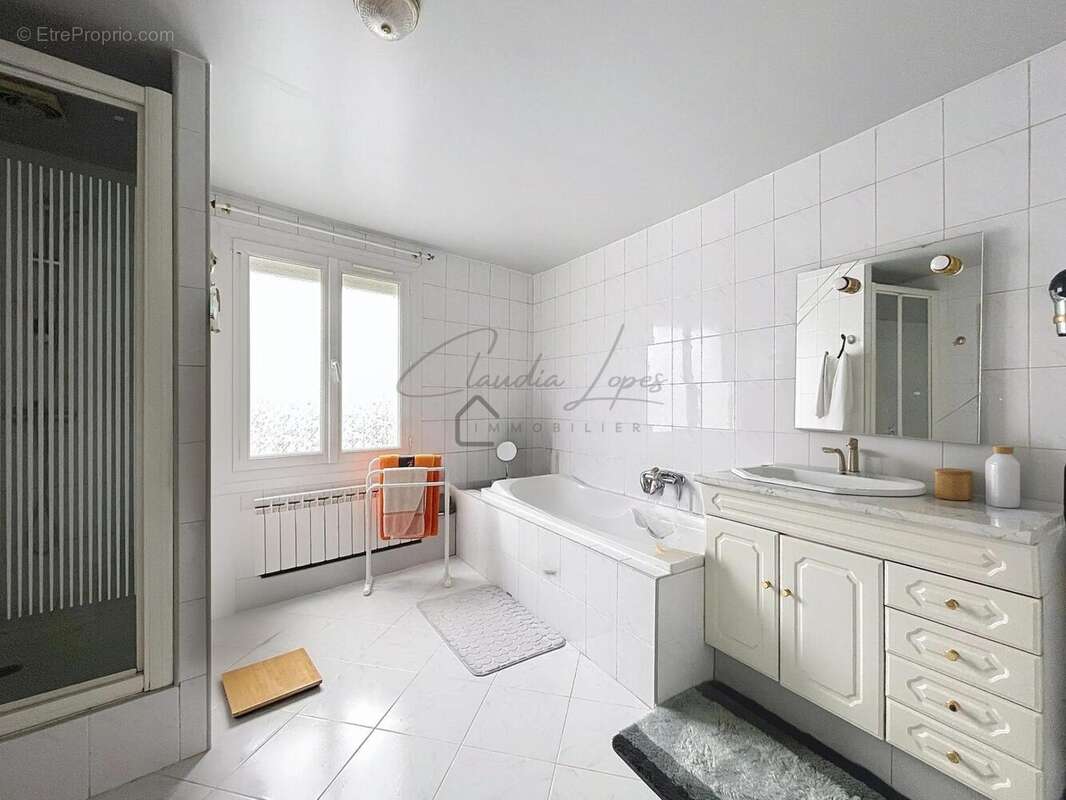 Photo 6 - Maison à MONTLIGNON