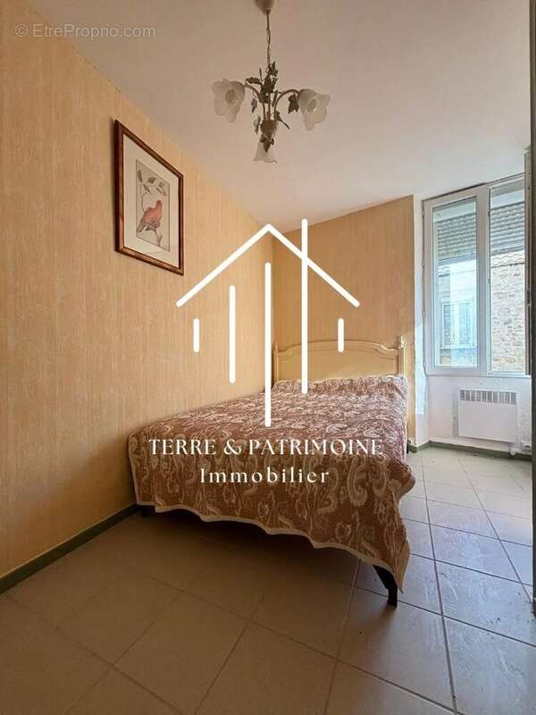 Maison à SAINT-REMEZE