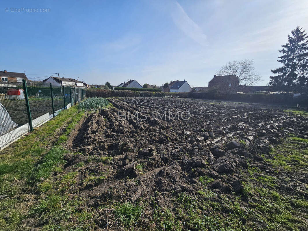 Terrain 618 m² à Leforest  - photo 2