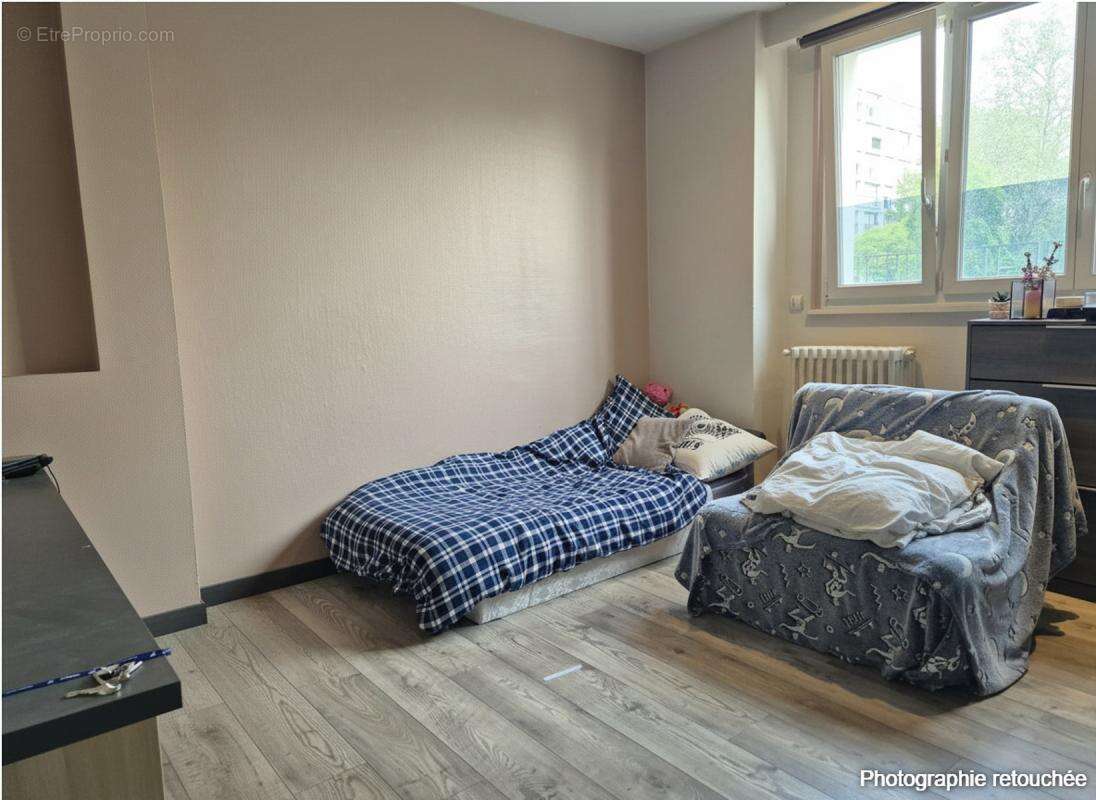 Appartement à SURESNES