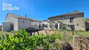Maison à FAYE-L'ABBESSE