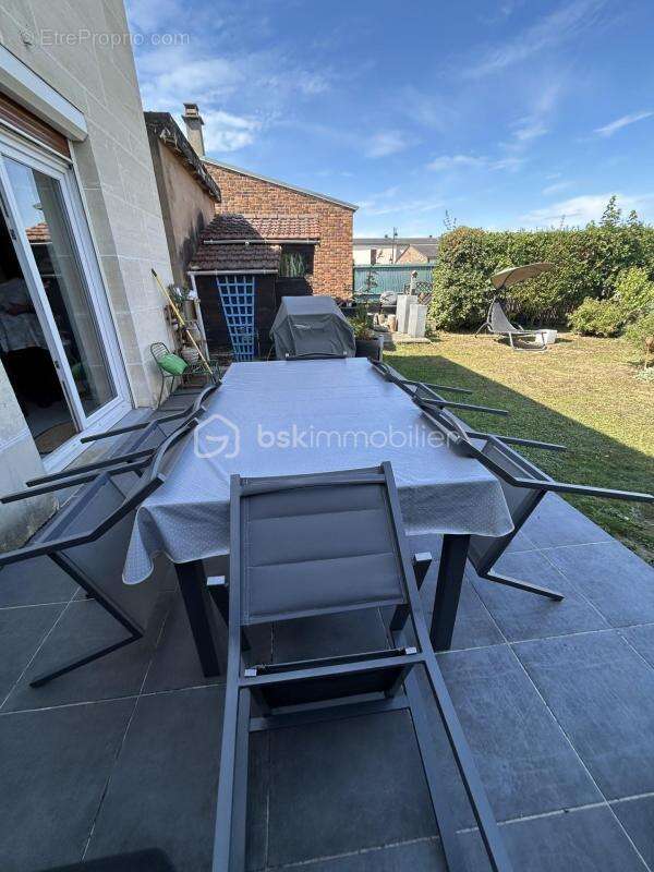 Maison à EPINAY-SOUS-SENART