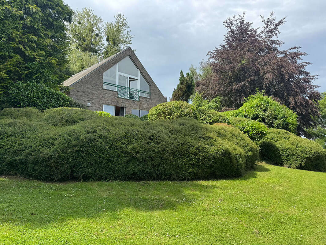 Maison d'architecte 290 m² - au coeur d'un parc  - évigny - photo 2