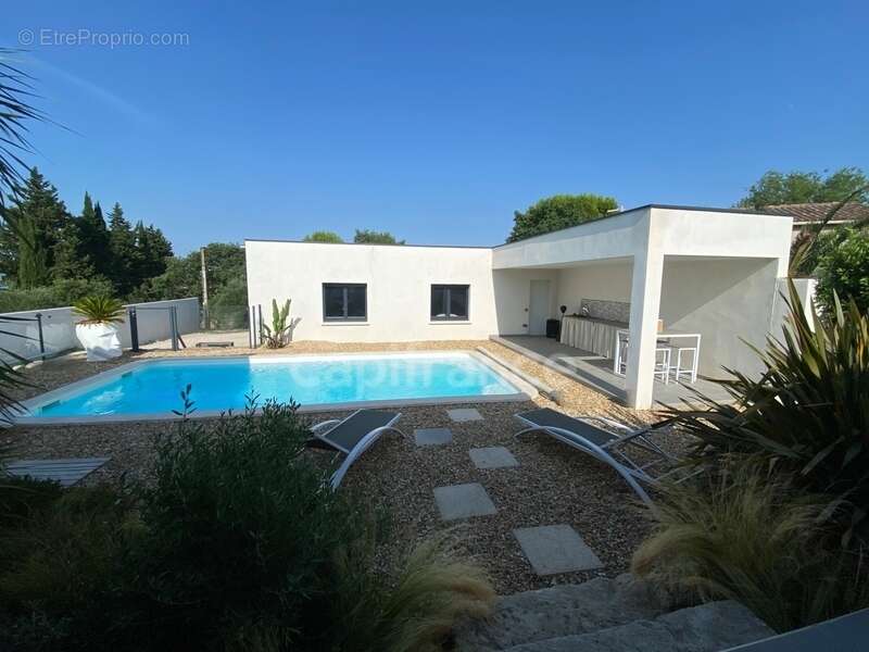 Maison à NIMES