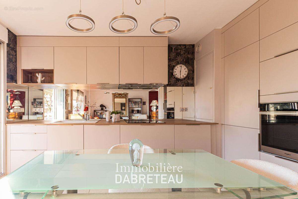 Appartement à CALUIRE-ET-CUIRE