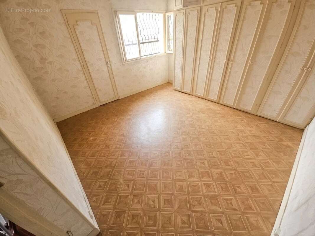 Maison à MONTREUIL