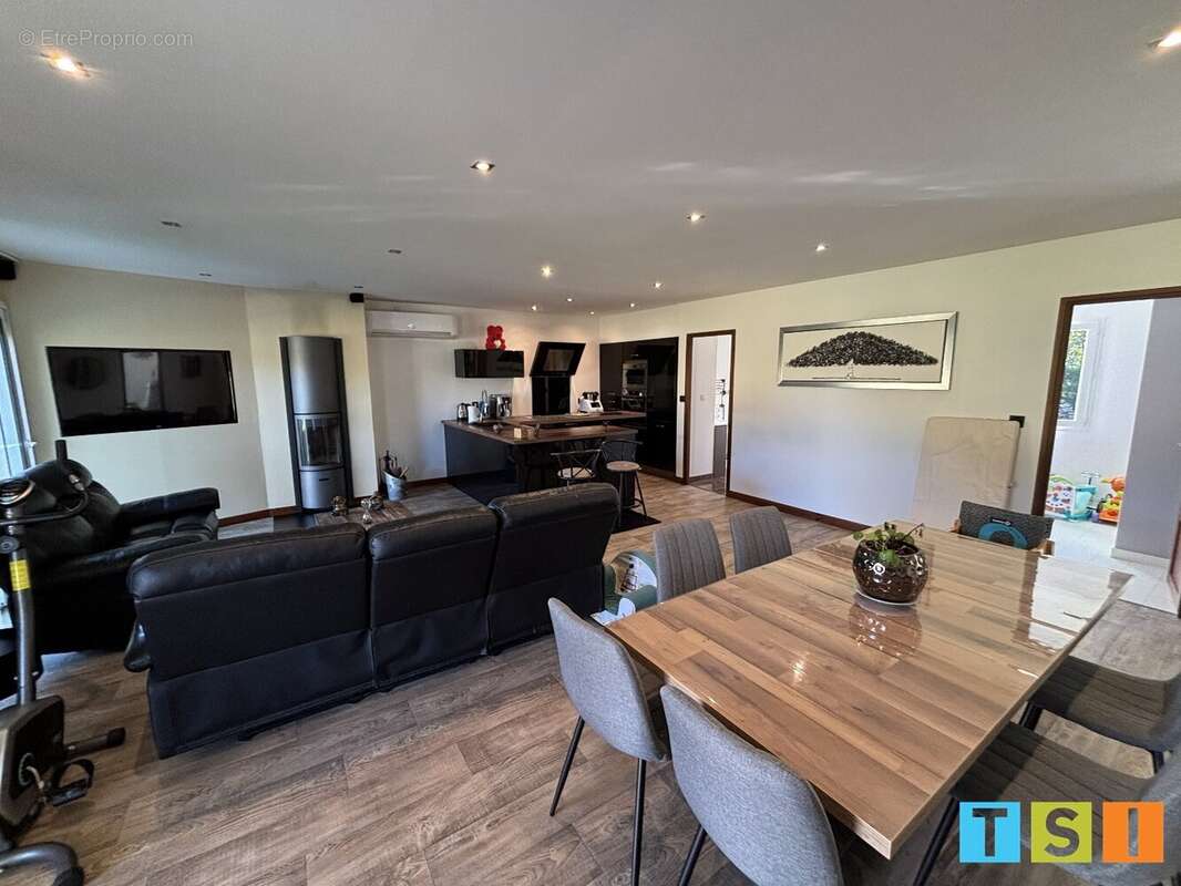 Maison à LABARTHE-INARD