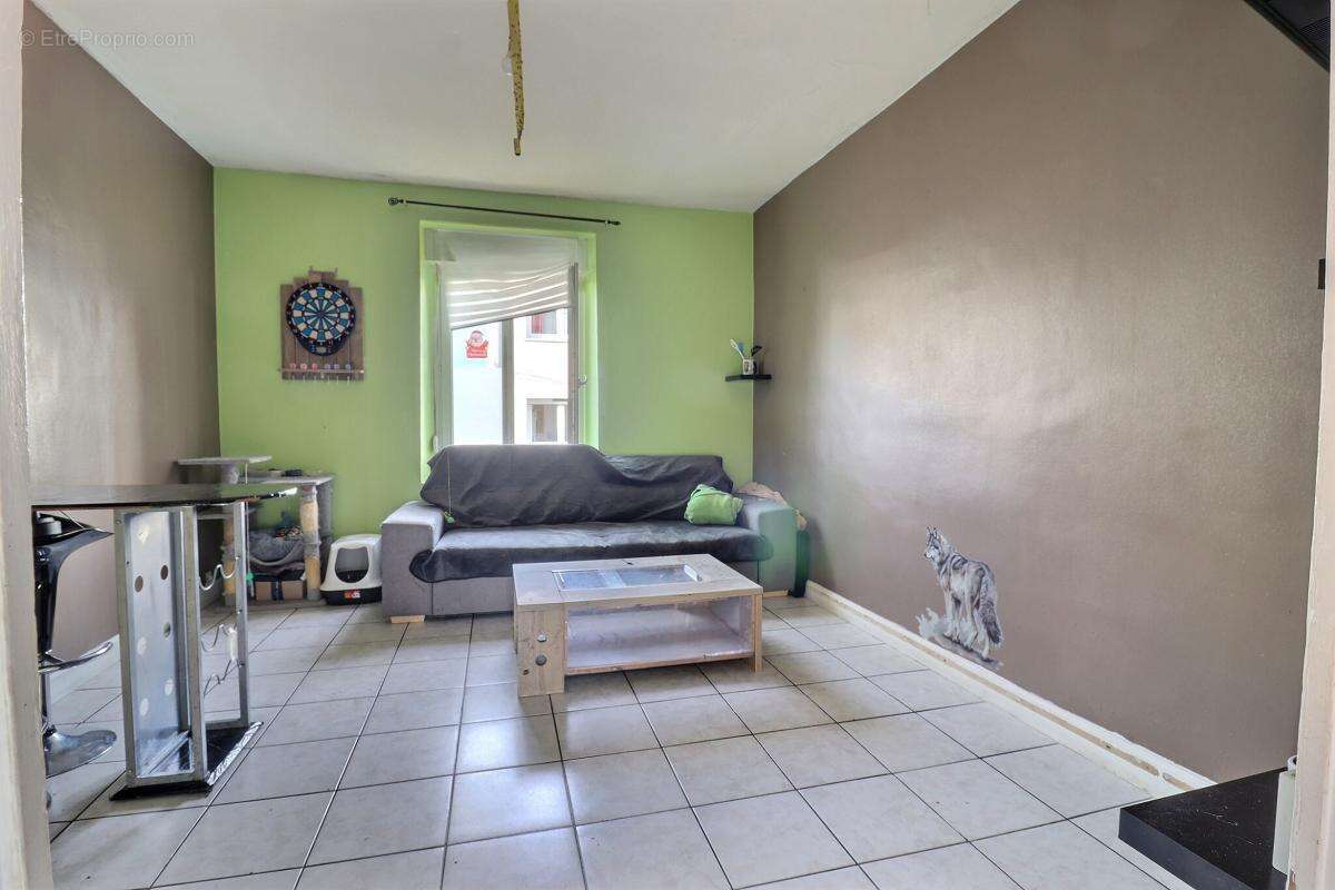 Maison à THAON-LES-VOSGES