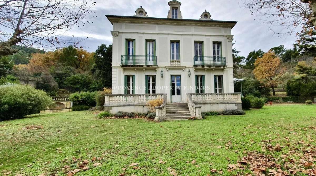 Maison à DRAGUIGNAN