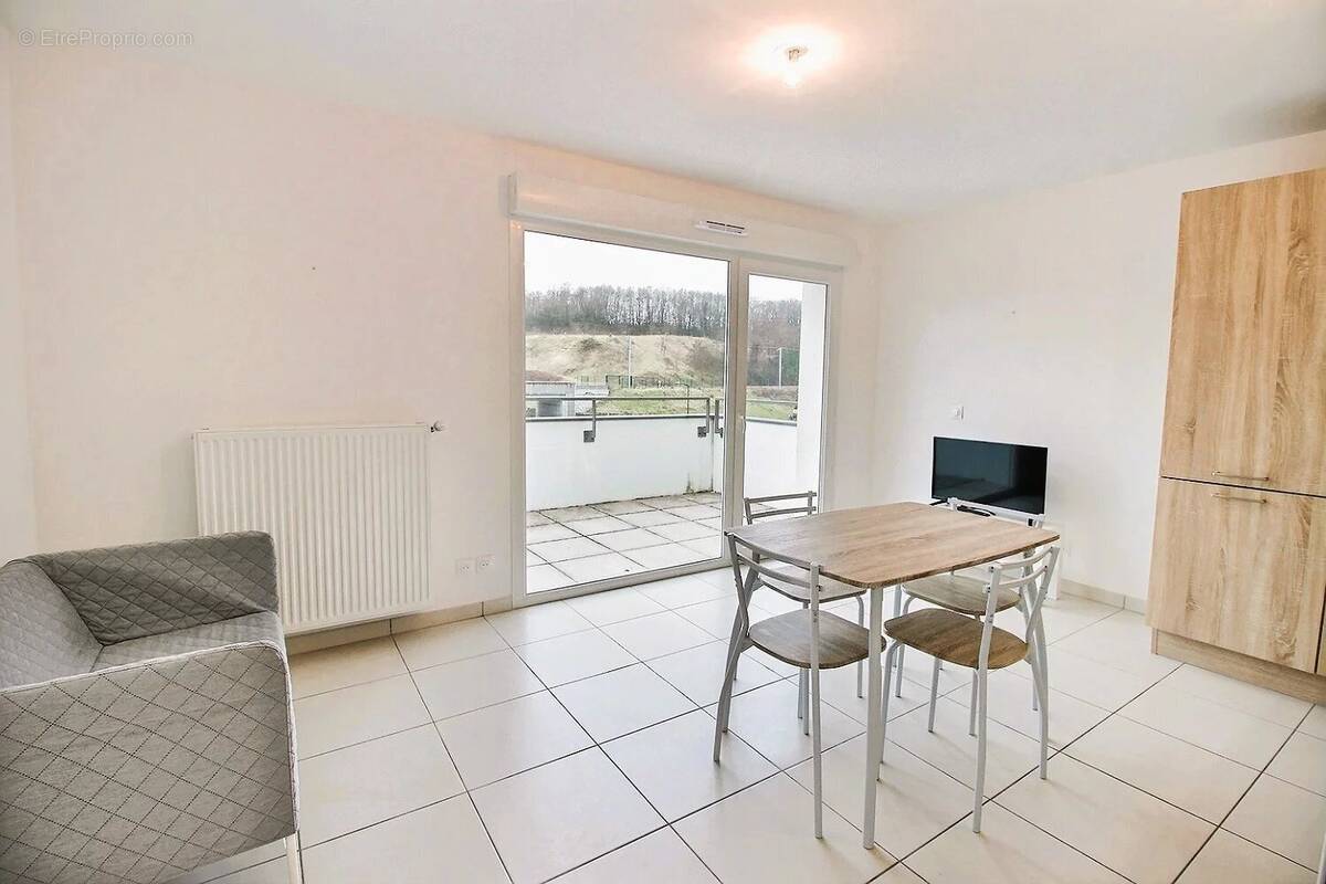 Appartement à SAINT-JULIEN-EN-GENEVOIS