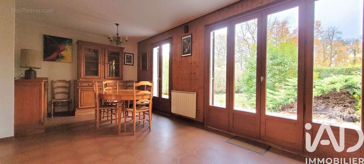 Photo 3 - Maison à TRIE-CHATEAU