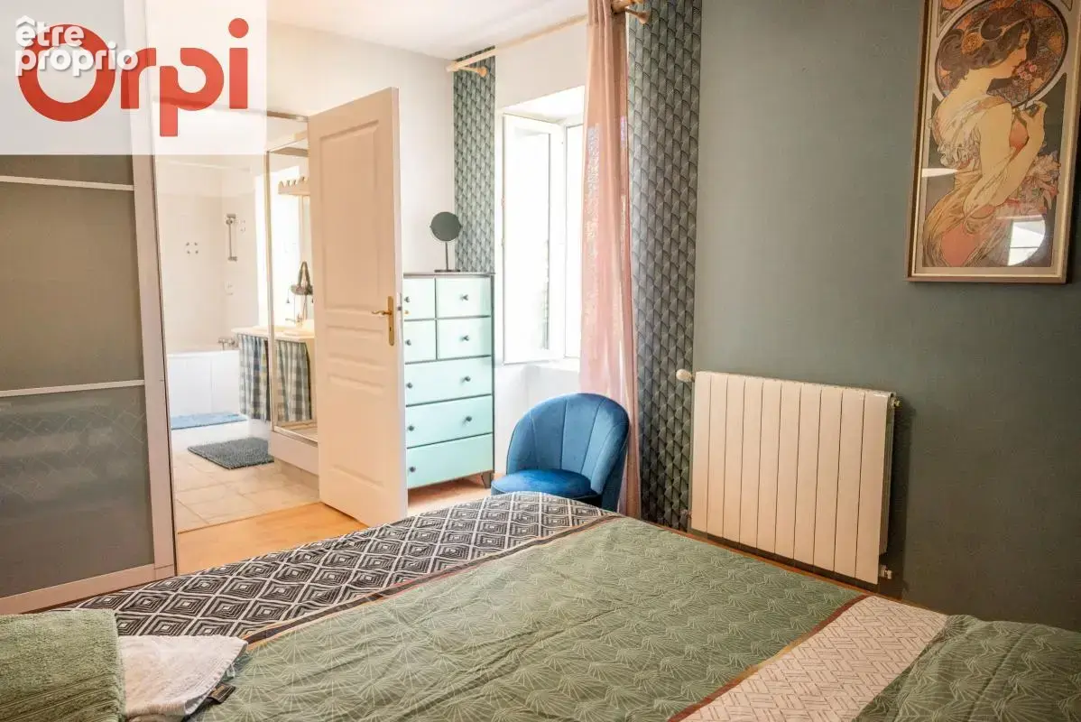 Maison de charme en pierre avec piscine – Thairé - photo 12