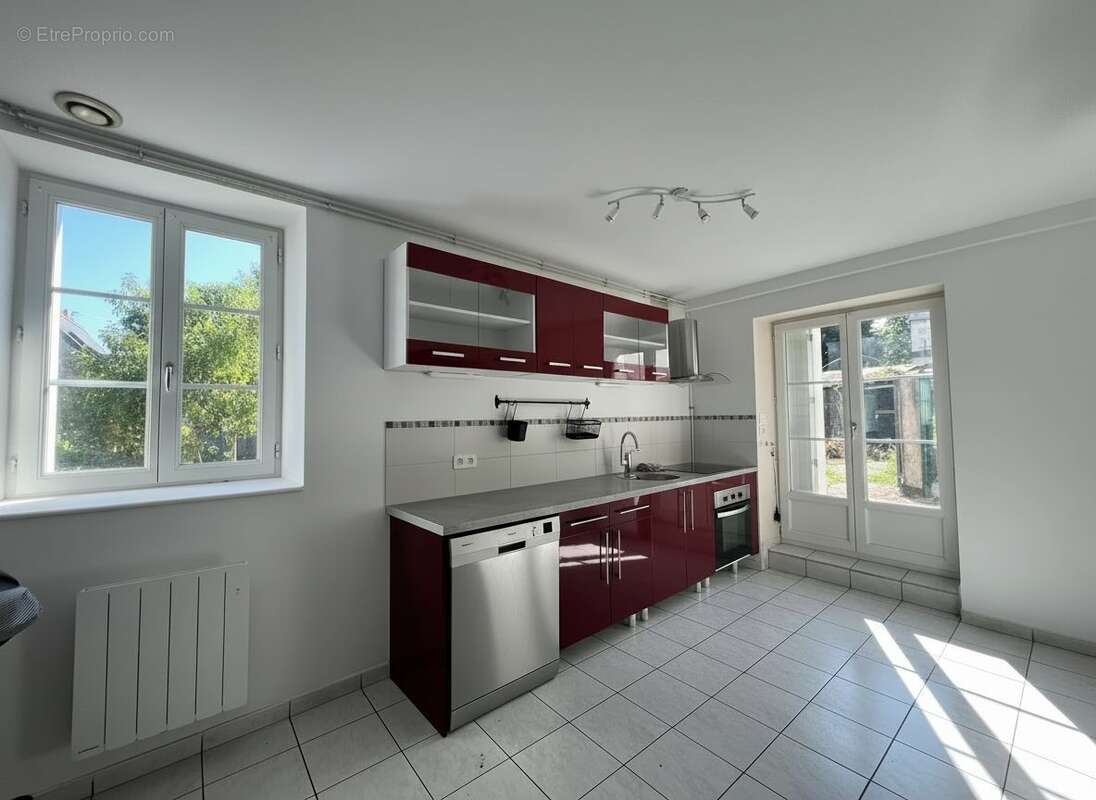 Maison à VEIGNE