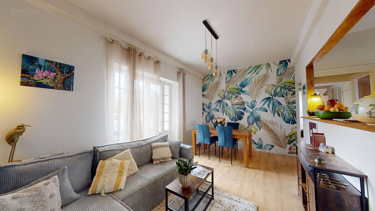 Appartement à OLORON-SAINTE-MARIE