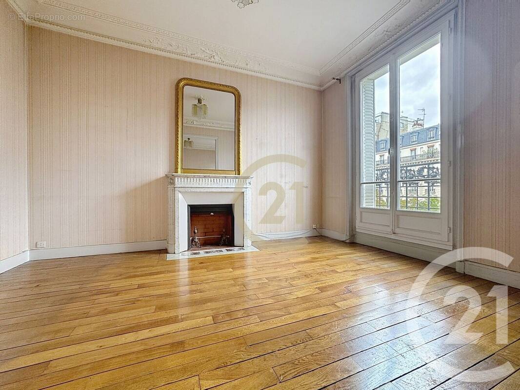 Appartement à PARIS-12E