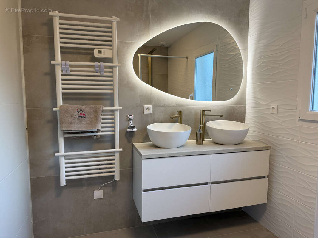 Maison à TIGNIEU-JAMEYZIEU