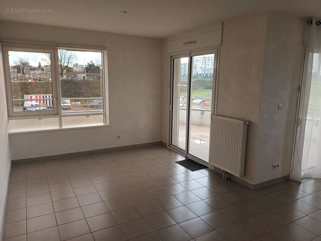Appartement à MONTCEAU-LES-MINES
