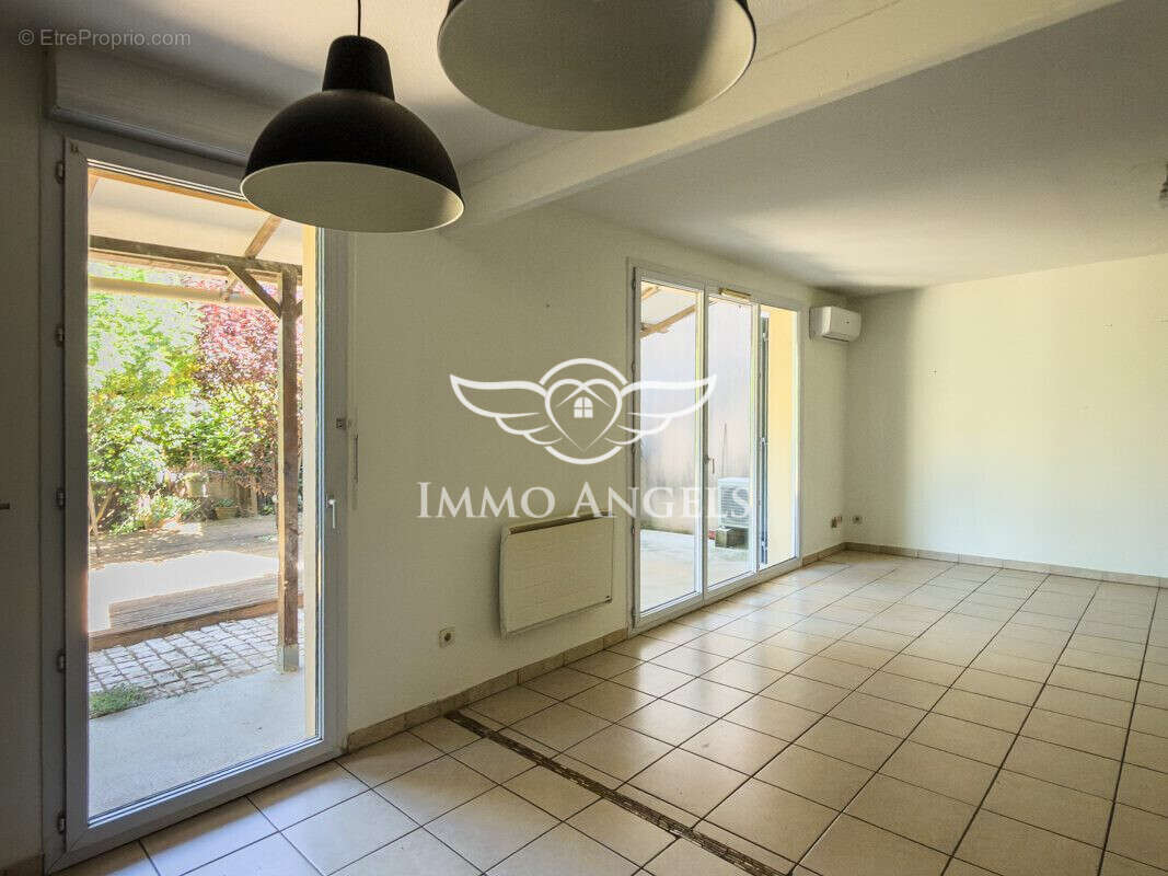 Maison 86 m² à Morieres-Les-Avignon  - photo 5
