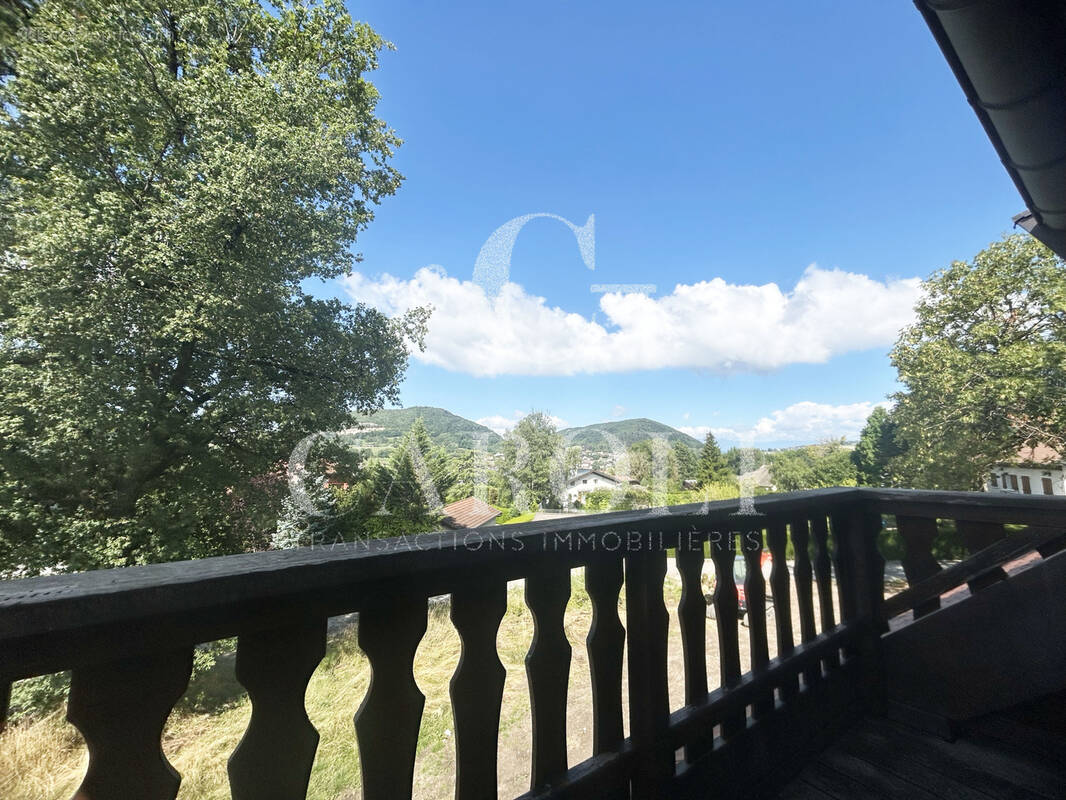 Maison à VILLY-LE-PELLOUX