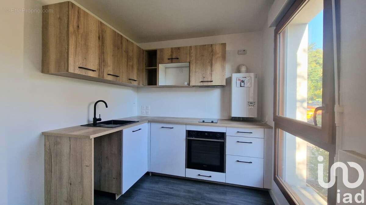 Photo 2 - Appartement à VILLETANEUSE