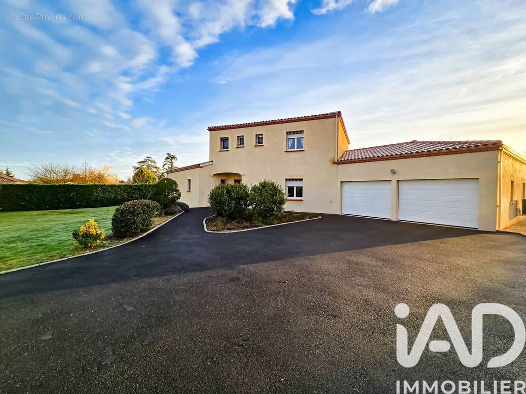 Photo 1 - Maison à MONTAUBAN