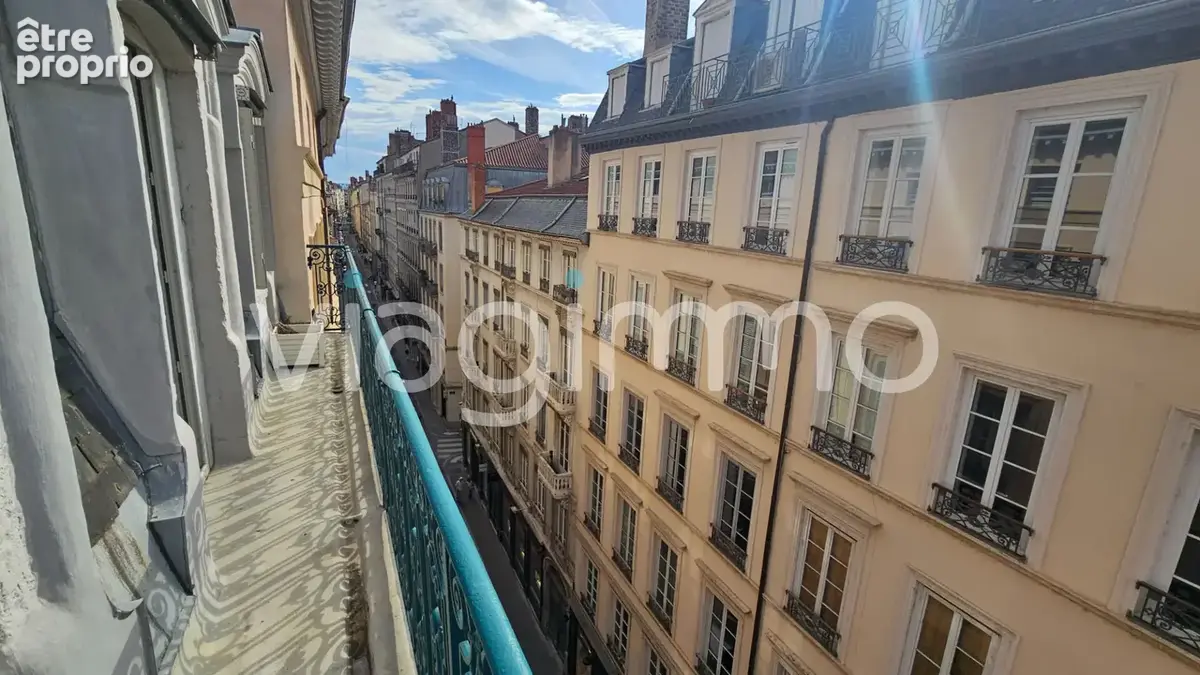 Lyon (presqu'île) Appartement 67.44 m²  en VIAGER LIBRE - photo 2