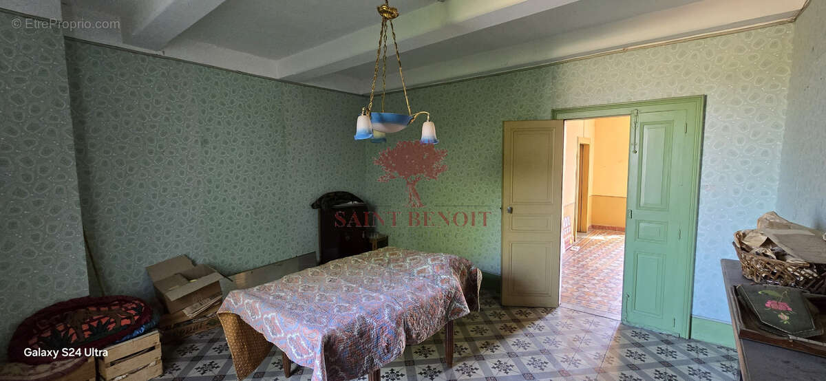 Maison à NEBIAN