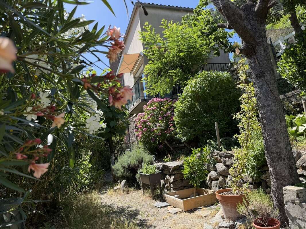 Maison à VALLERAUGUE