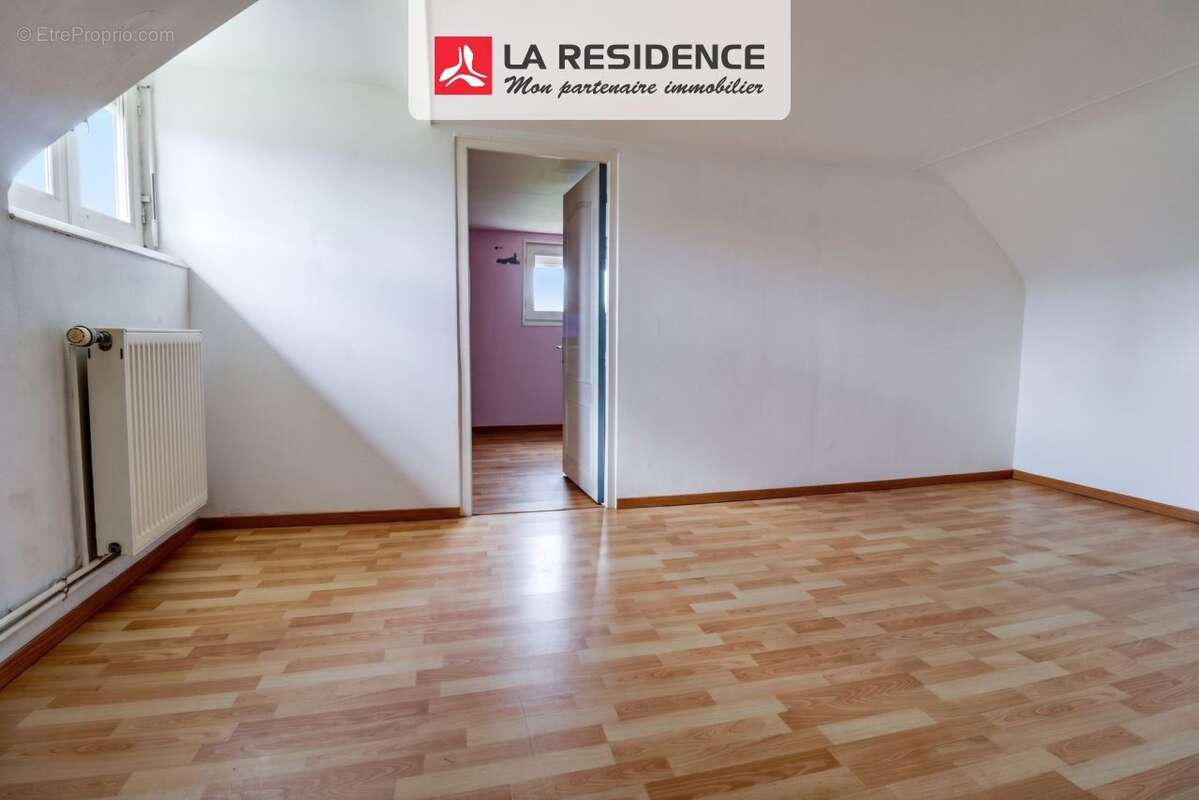 Maison 147 m² à Pitres  - photo 9