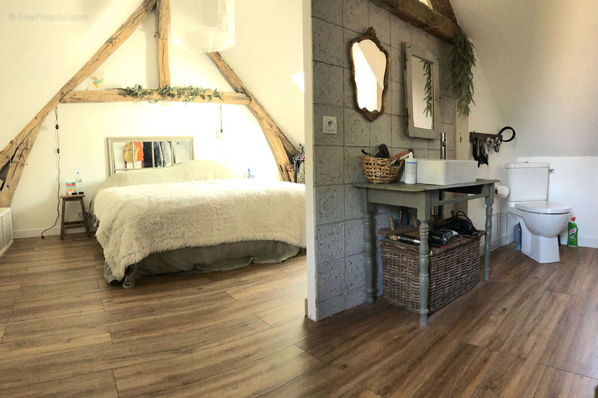 Maison à LA ROCHE-GUYON