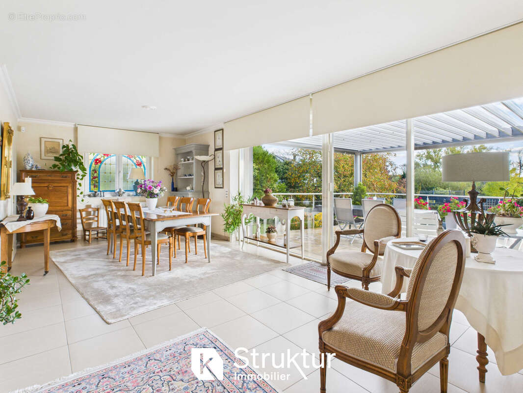 Maison à METZERVISSE