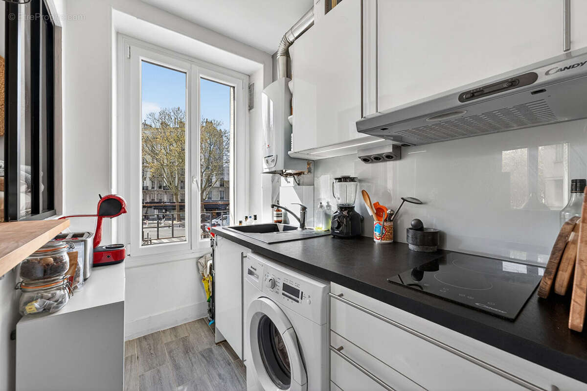 Appartement à PARIS-20E