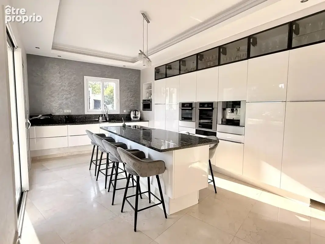 Maison d’exception – Volumes, lumière et art de vivre au calme absolu - photo 14