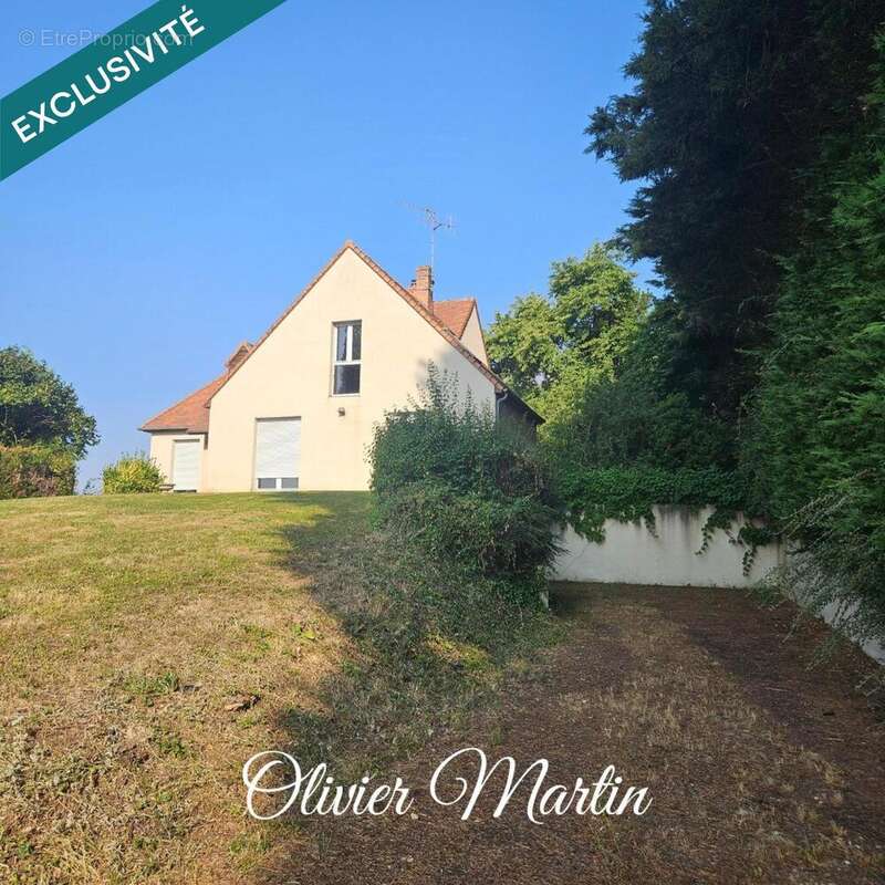 Maison 175 m² à Neuvy-En-Champagne  - photo 10