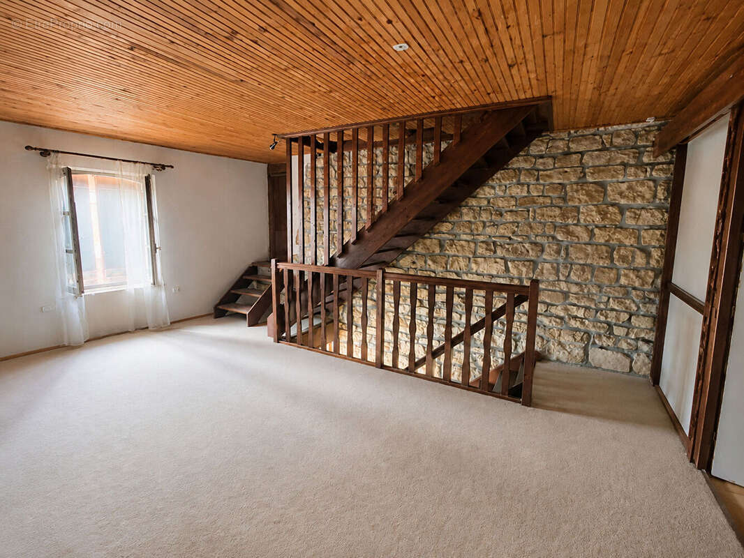 Maison de Caractère au coeur du Revermont - photo 4