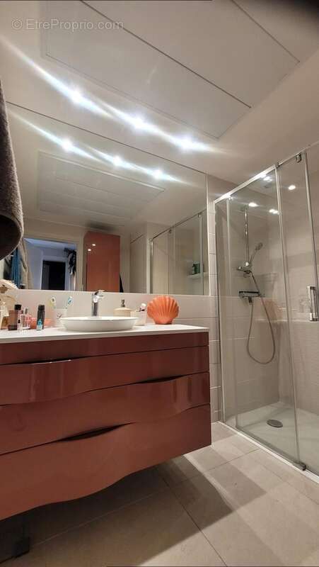 Appartement 109 m² à Castelnau-Le-Lez  - photo 9