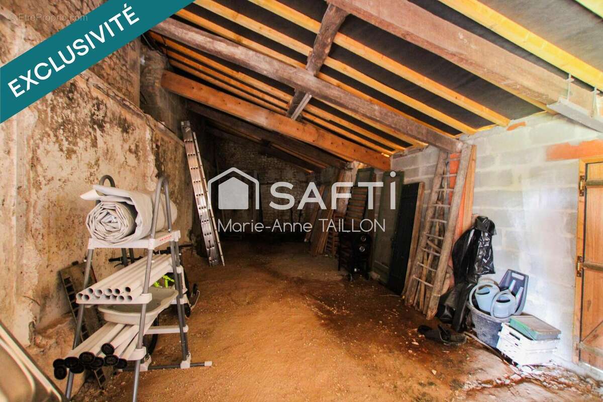 Maison 110 m² à Saint-Palais  - photo 6