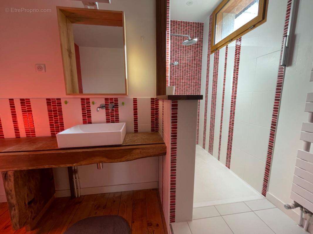 Duplex 130m2 quartier Ruchoux 5 pièces LIMOGES (87) - photo 12